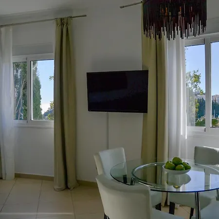 Apartment Dos Olivos Benalmadena
